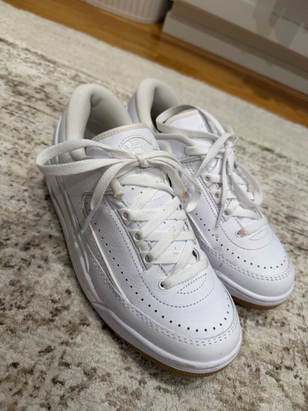 Nike Women’s White Leather Sneakers